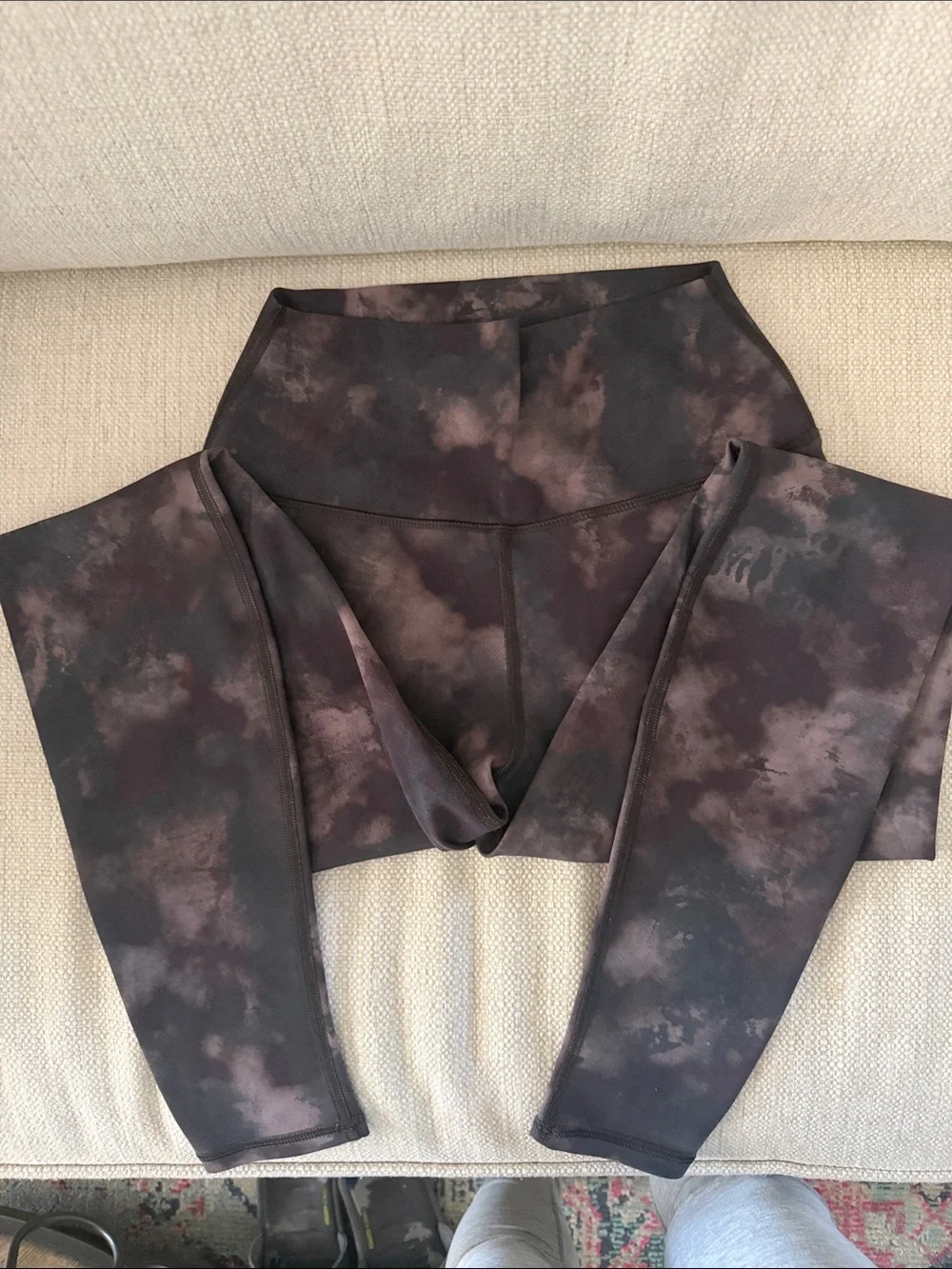 ALO Yoga soft stretchy